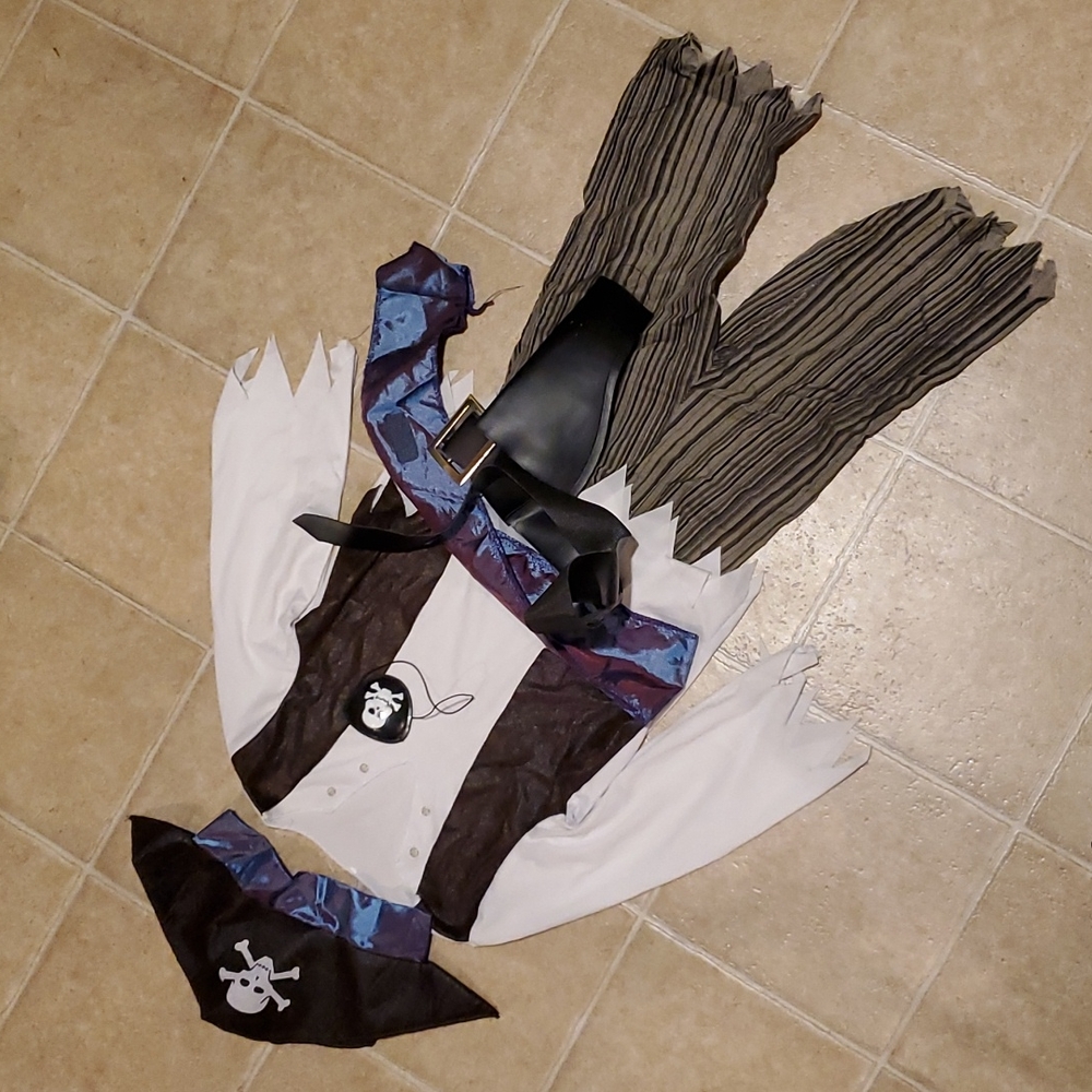 Kids pirate costume